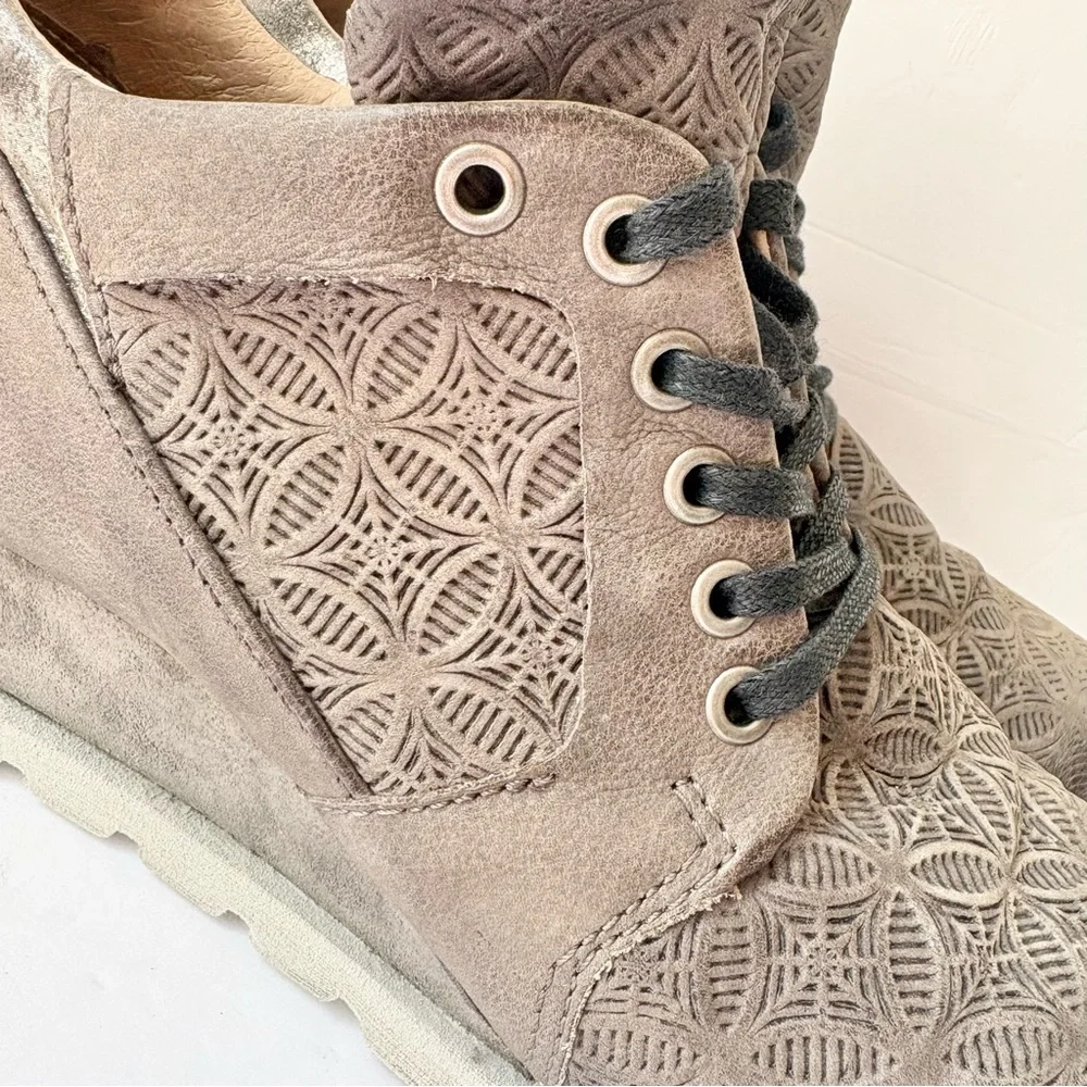Miz Mooz Gray Leather Chalice Hightop Sneakers Shoes